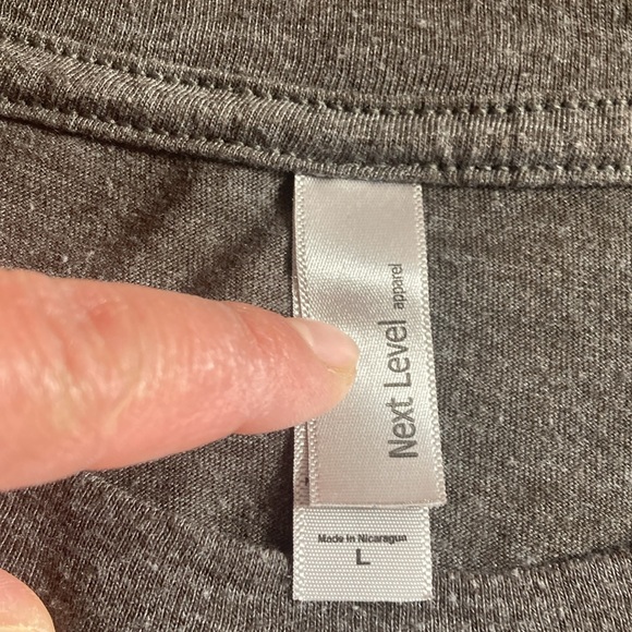 Unisex Pre owned Large Brown Next Level Casey James T Shirt - Picture 3 of 7